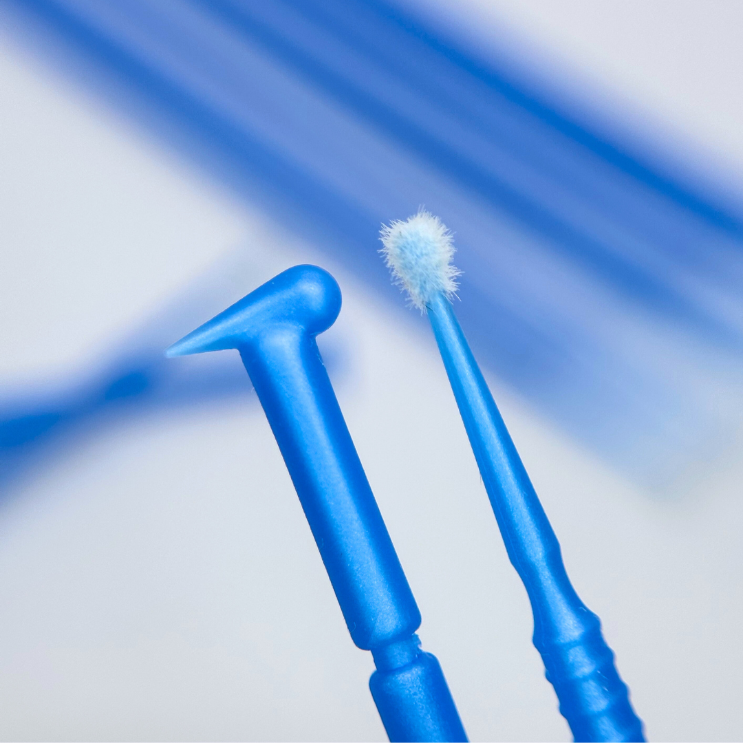Microcepillos 2 en 1 con Palillo – 100 Uds
