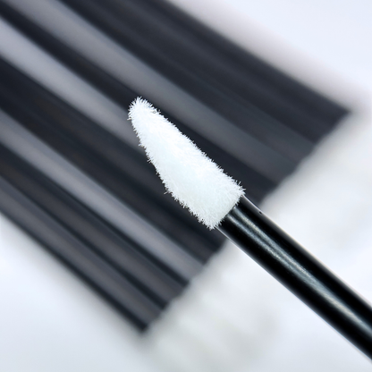 Disposable Lip Gloss Applicators – 100 Pcs